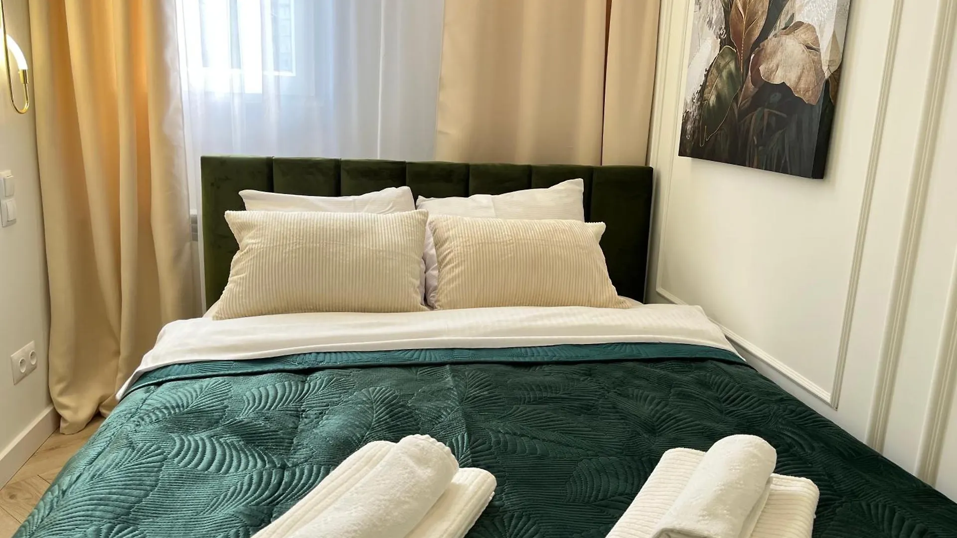 Apartment Pereca 2 Deluxe Separate Bedroom Ac By Perfect Apart Warsaw